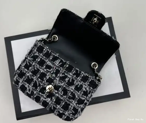 First Bag Ru MINI BAG FLAP CHANEL 0620